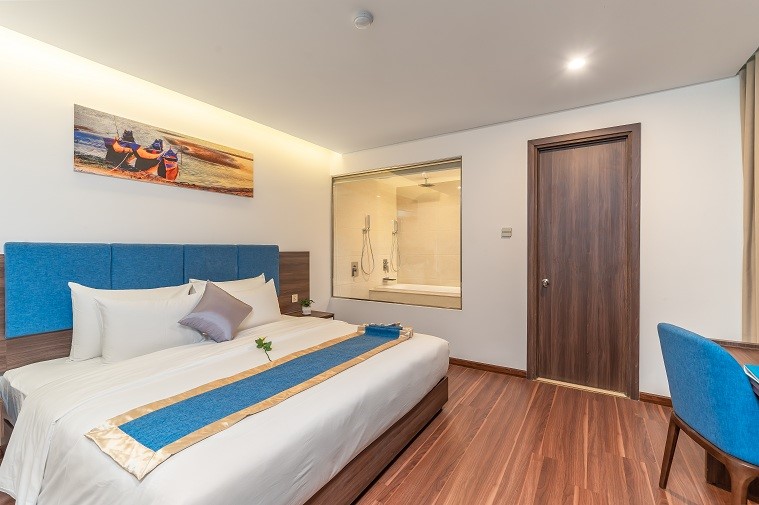 Apartment with terrace